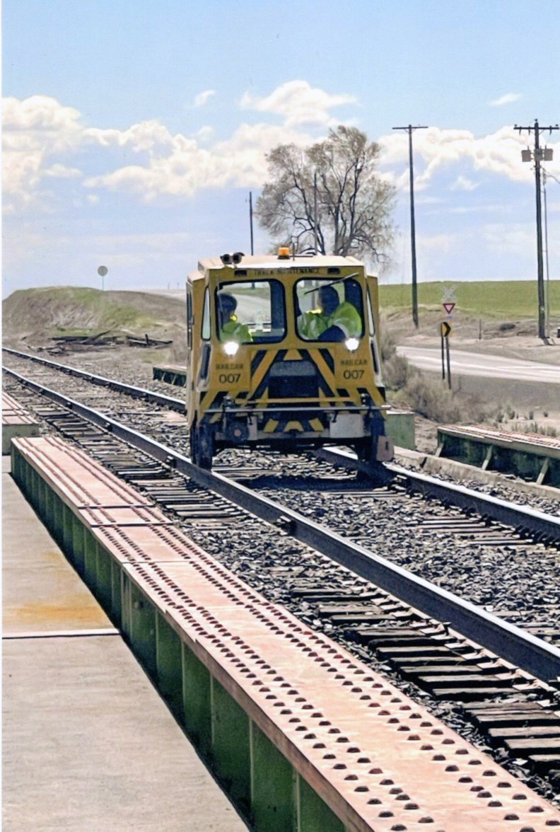 007 crosses irrigation canal on CBRR
